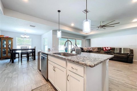 Casa en venta en Brooksville, Florida, 3 dormitorios, 171.87 m2 № 1914346 - foto 10