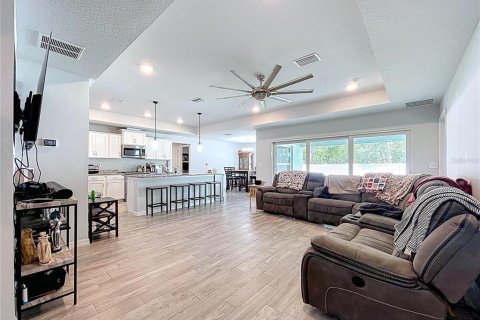 Casa en venta en Brooksville, Florida, 3 dormitorios, 171.87 m2 № 1914346 - foto 6