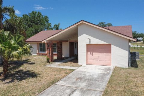 House in Kissimmee, Florida 3 bedrooms, 113.15 sq.m. № 1662281 - photo 3