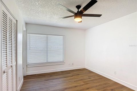 House in Kissimmee, Florida 3 bedrooms, 113.15 sq.m. № 1662281 - photo 24