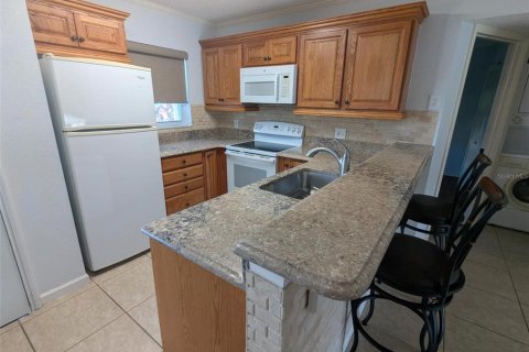 Condo in Punta Gorda, Florida, 2 bedrooms  № 1716453 - photo 6