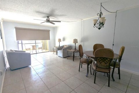 Condo in Punta Gorda, Florida, 2 bedrooms  № 1716453 - photo 7
