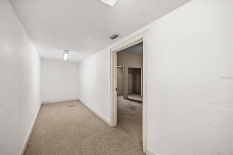 Villa ou maison à vendre à Apopka, Floride: 5 chambres, 477.15 m2 № 1910854 - photo 28