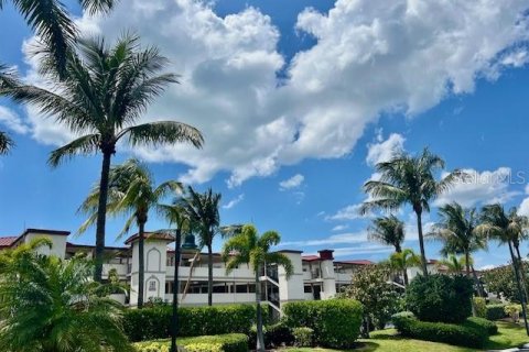 Condo in Punta Gorda, Florida, 3 bedrooms № 2215007