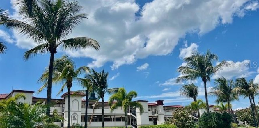 Condo à Punta Gorda, Floride, 3 chambres № 2215007