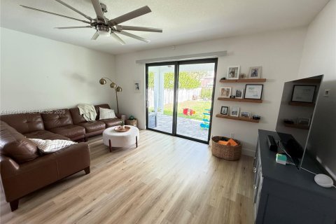 Villa ou maison à vendre à Homestead, Floride: 4 chambres, 194.17 m2 № 2060997 - photo 19