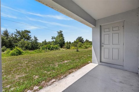 Immobilier commercial à vendre à Punta Gorda, Floride: 4 chambres, 194.72 m2 № 2355823 - photo 22