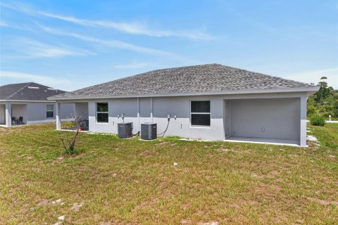 Immobilier commercial à vendre à Punta Gorda, Floride: 4 chambres, 194.72 m2 № 2355823 - photo 25