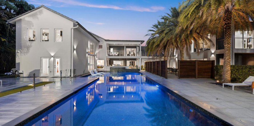 Villa ou maison à Boca Raton, Floride 8 chambres, 682.65 m2 № 2190685