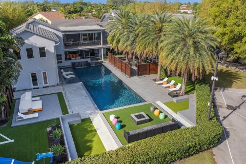 Villa ou maison à vendre à Boca Raton, Floride: 8 chambres, 682.65 m2 № 2190685 - photo 2