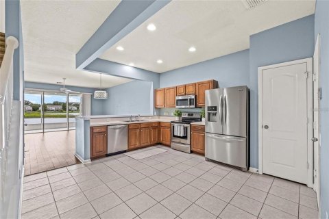 Townhouse in Riverview, Florida 3 bedrooms, 152.73 sq.m. № 2258501 - photo 7