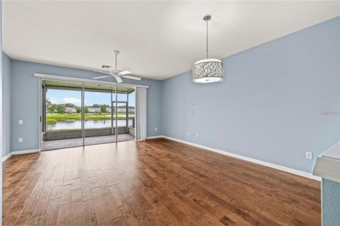 Townhouse in Riverview, Florida 3 bedrooms, 152.73 sq.m. № 2258501 - photo 16