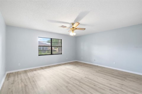 Condominio en venta en Sun City Center, Florida, 2 dormitorios, 152.55 m2 № 1678243 - foto 23