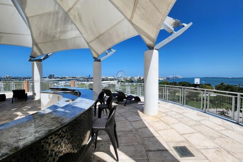 Condo in Miami, Florida, 2 bedrooms № 2185862 - photo 14