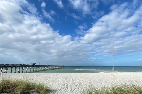 Land in Venice, Florida № 2145262 - photo 11