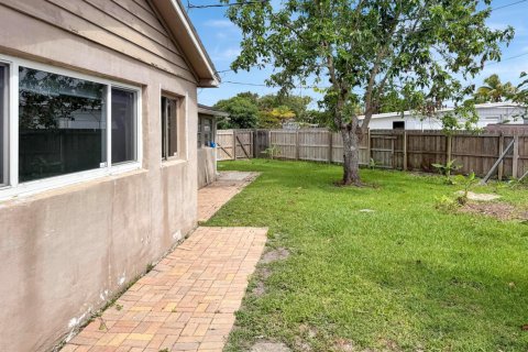 Casa en venta en Royal Palm Beach, Florida, 4 dormitorios, 127.46 m2 № 2245107 - foto 24