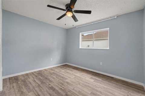Casa en venta en Spring Hill, Florida, 3 dormitorios, 167.78 m2 № 2386356 - foto 16