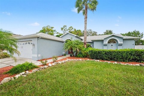 Casa en Spring Hill, Florida 3 dormitorios, 167.78 m2 № 2386356