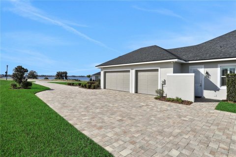 Villa ou maison à vendre à Winter Haven, Floride: 4 chambres, 297.01 m2 № 1885793 - photo 2