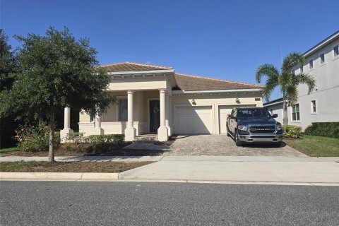 Villa ou maison à vendre à Winter Garden, Floride: 4 chambres, 214.23 m2 № 1800241 - photo 1