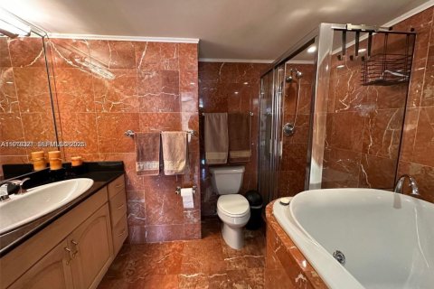 Condominio en alquiler en Hollywood, Florida, 1 dormitorio, 77.29 m2 № 2044007 - foto 15