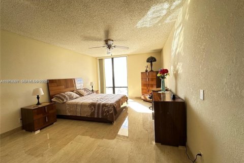 Condominio en alquiler en Hollywood, Florida, 1 dormitorio, 77.29 m2 № 2044007 - foto 16