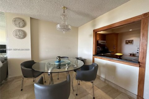 Condominio en alquiler en Hollywood, Florida, 1 dormitorio, 77.29 m2 № 2044007 - foto 10