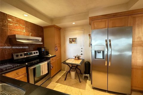 Condominio en alquiler en Hollywood, Florida, 1 dormitorio, 77.29 m2 № 2044007 - foto 12