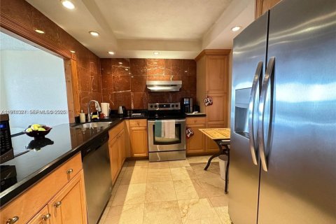 Condominio en alquiler en Hollywood, Florida, 1 dormitorio, 77.29 m2 № 2044007 - foto 13