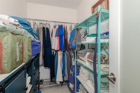 Condo in Miami, Florida, 2 bedrooms  № 1850735 - photo 22