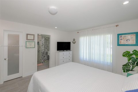 Condo in Miami, Florida, 2 bedrooms  № 1850735 - photo 19