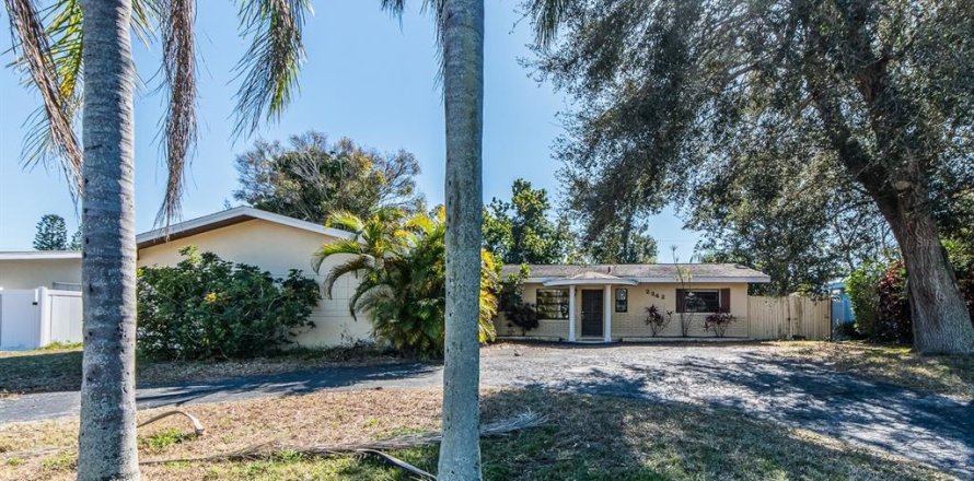 Casa en Largo, Florida 3 dormitorios, 124.12 m2 № 2277801