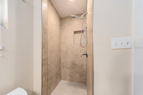 Casa en alquiler en Largo, Florida, 3 dormitorios, 124.12 m2 № 2277801 - foto 12