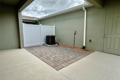 Townhouse in Winter Garden, Florida 3 bedrooms, 152.73 sq.m. № 1914042 - photo 27