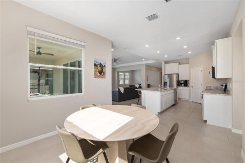 Casa en venta en Ocala, Florida, 4 dormitorios, 264.12 m2 № 2144714 - foto 19