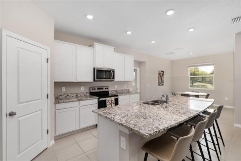 Casa en venta en Ocala, Florida, 4 dormitorios, 264.12 m2 № 2144714 - foto 15
