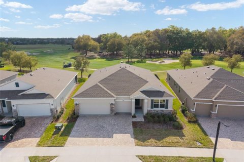 Casa en venta en Ocala, Florida, 4 dormitorios, 264.12 m2 № 2144714 - foto 2