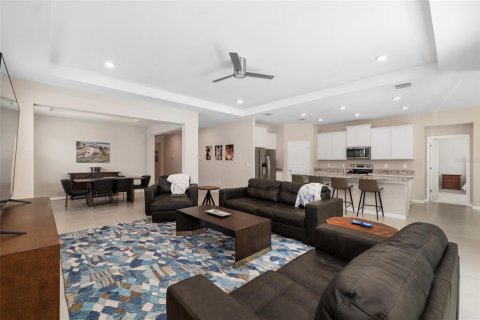 Casa en venta en Ocala, Florida, 4 dormitorios, 264.12 m2 № 2144714 - foto 8