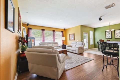 House in Riverview, Florida 3 bedrooms, 246.47 sq.m. № 1815305 - photo 16