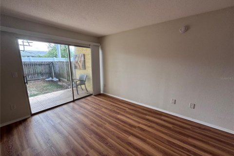 Condo in Sarasota, Florida, 1 bedroom  № 2398872 - photo 3