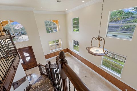 Villa ou maison à vendre à Miami, Floride: 4 chambres, 380.25 m2 № 1752927 - photo 27