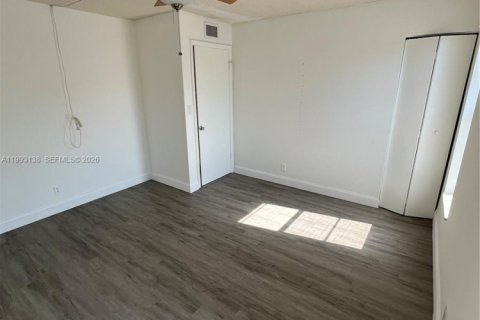 Copropriété à louer à Deerfield Beach, Floride: 1 chambre, 66.89 m2 № 2055533 - photo 23