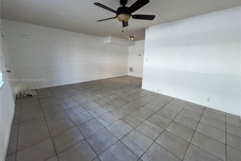 Copropriété à louer à Deerfield Beach, Floride: 1 chambre, 66.89 m2 № 2055533 - photo 16