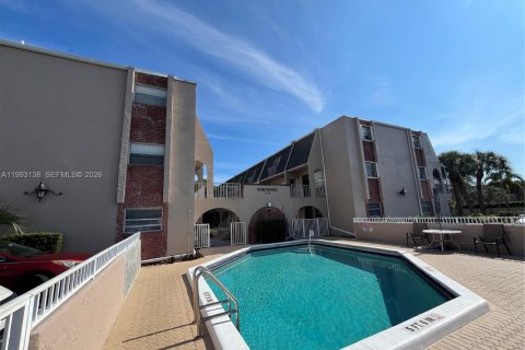 Copropriété à louer à Deerfield Beach, Floride: 1 chambre, 66.89 m2 № 2055533 - photo 2