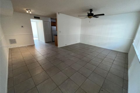 Copropriété à louer à Deerfield Beach, Floride: 1 chambre, 66.89 m2 № 2055533 - photo 15