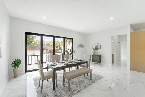 Casa en venta en Tampa, Florida, 4 dormitorios, 221.48 m2 № 2337345 - foto 21