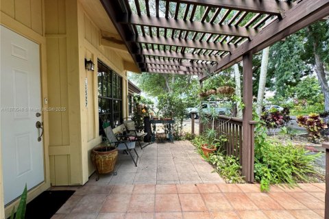 Adosado en venta en Miami, Florida, 2 dormitorios, 113.53 m2 № 1920232 - foto 6