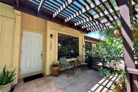 Adosado en venta en Miami, Florida, 2 dormitorios, 113.53 m2 № 1920232 - foto 5