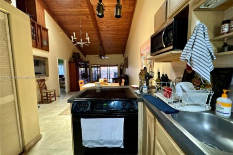 Adosado en venta en Miami, Florida, 2 dormitorios, 113.53 m2 № 1920232 - foto 10