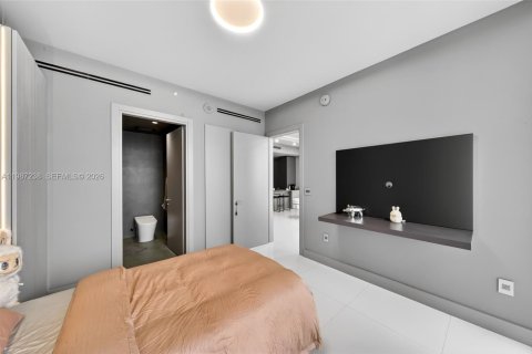Copropriété à vendre à Miami, Floride: 2 chambres, 114.92 m2 № 2091388 - photo 28